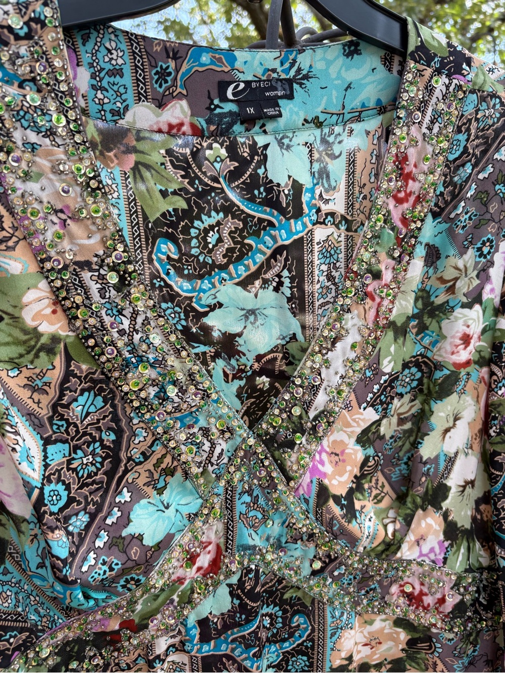 ECI Woman Teal, Black & Pink Floral Print Silk Top - Picture 6 of 16